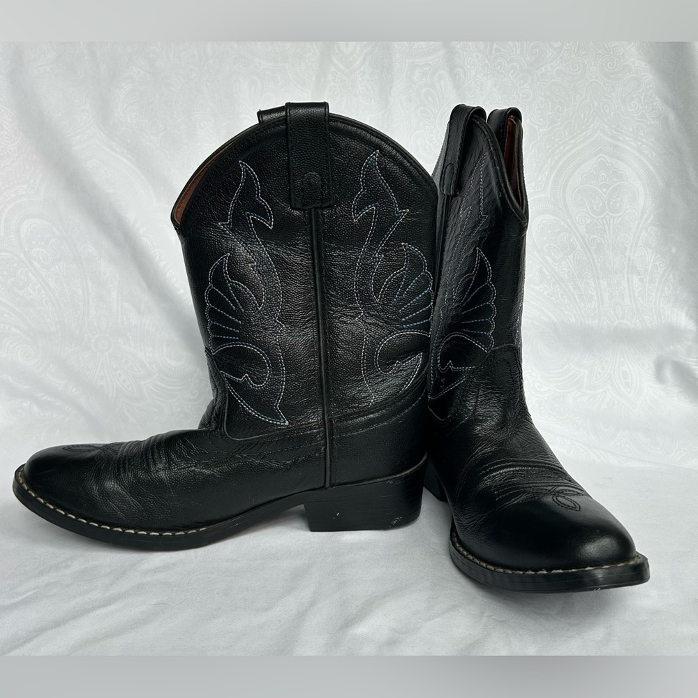 Kids black Western Cowboy Boots Unisex’s size  2.5